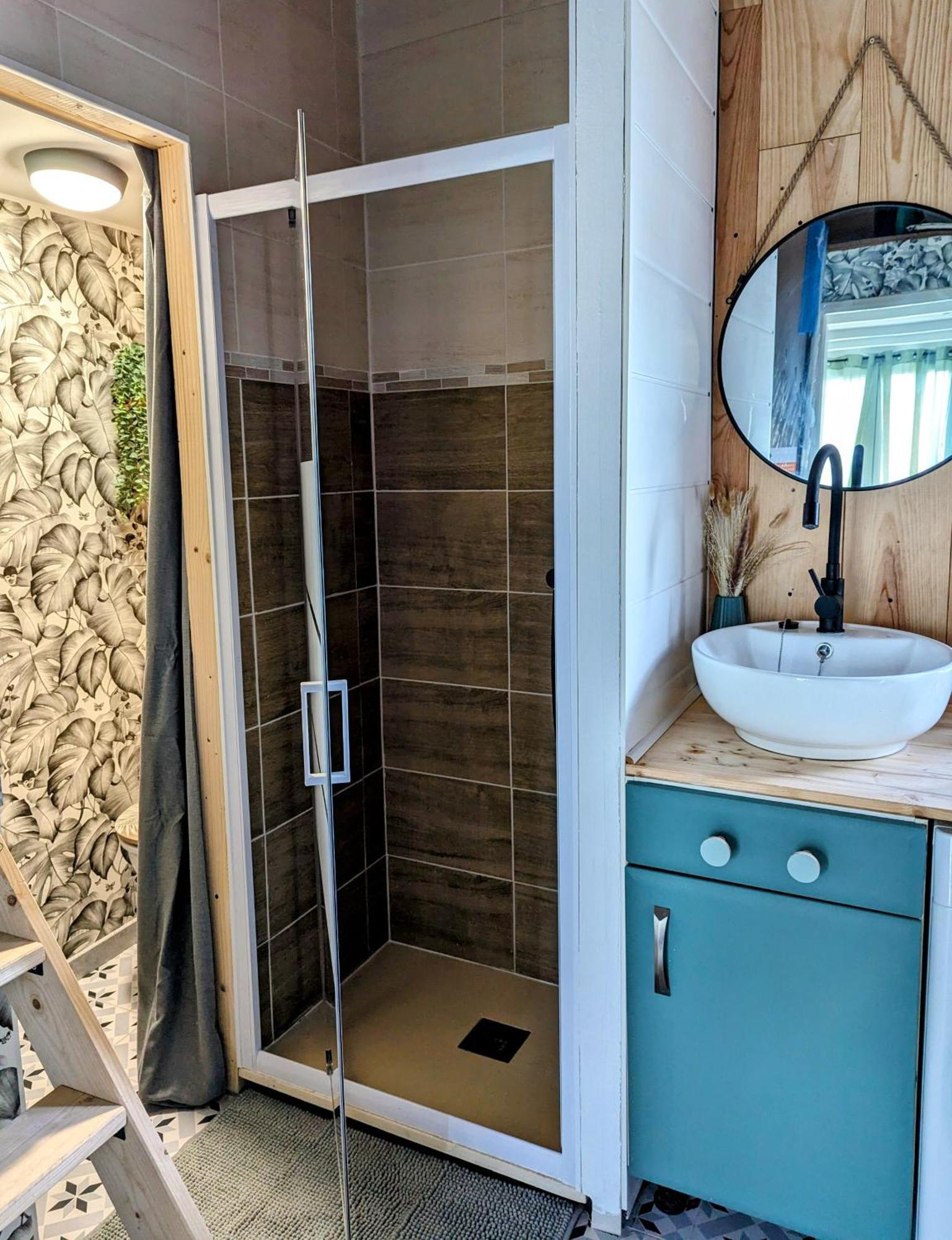 Quarto em Acomodações Particulares Charmante Chez Noemie *