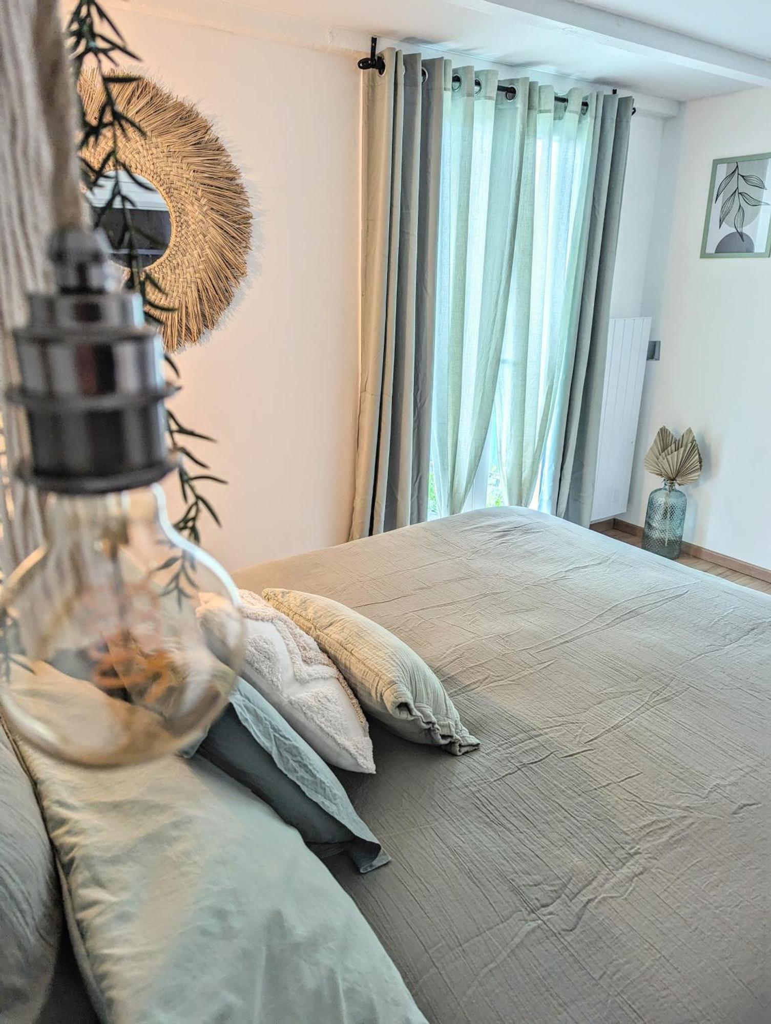 Séjour chez l'habitant Charmante Chez Noemie *